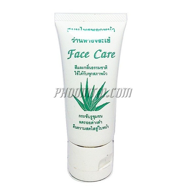 สมุนไพรพอกหน้าว่านหางจระเข้ (50 ml)